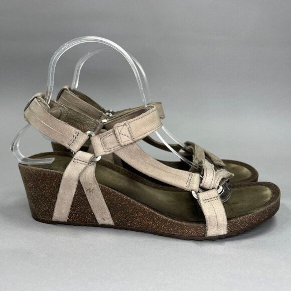 Teva Women's Size 9 Ysidro Stappy‎ Wedge Sandals - Picture 1 of 11
